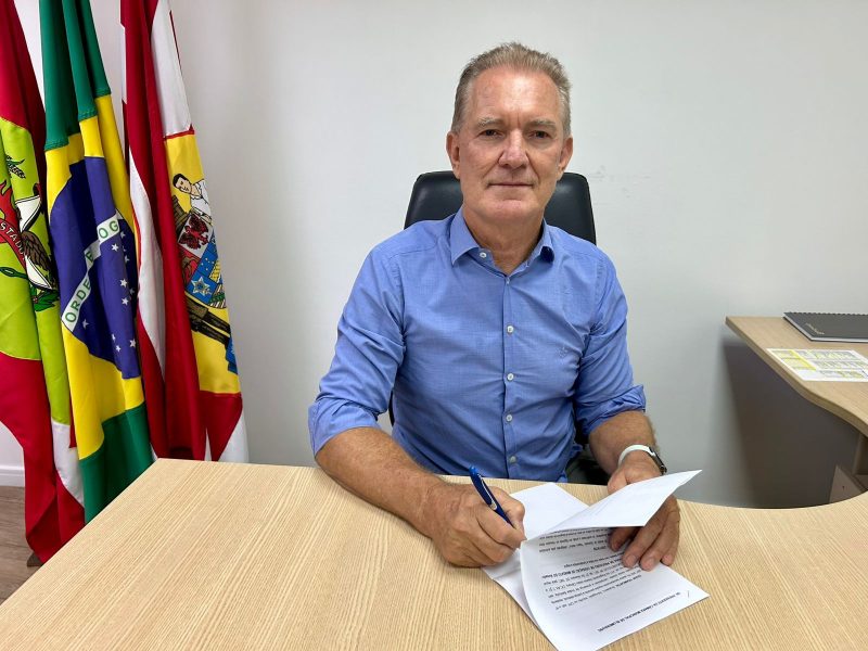 Ex-promotor Odair Tramontin pede cassação de vereador investigado por corrupção em Blumenau