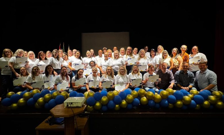 Timbó celebra a formatura de 43 agentes de saúde e fortalece a atenção básica com profissionais mais qualificados