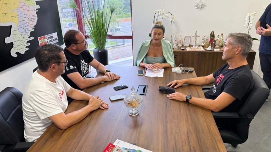 Prefeitos do Médio Vale se unem e articulam candidatura conjunta para sediar o JASC 2027