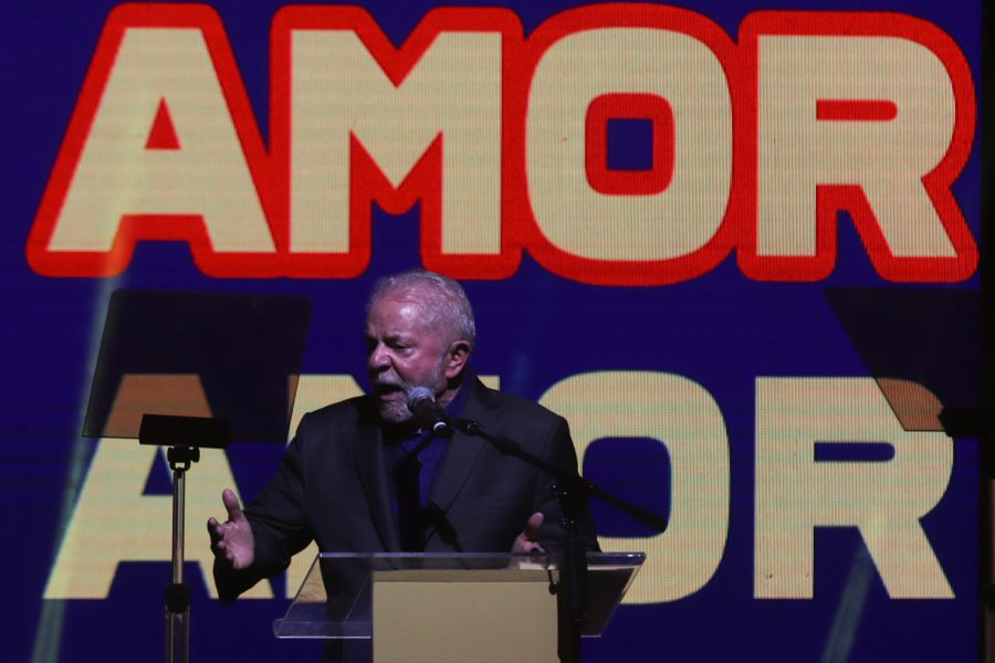 Arrecadação explode e impostos atingem nível histórico no governo Lula