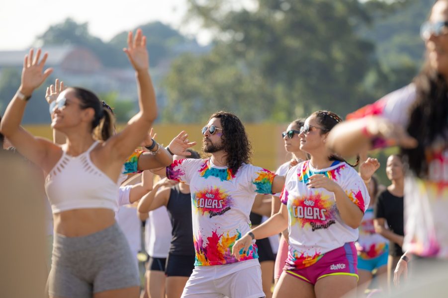 Norte Shopping promove “Aulão FitDance Colors 2026” com dança, cores e muita energia em Blumenau