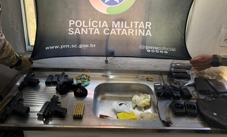 Operação do BOPE em SC termina com 4 mortos e armas apreendidas