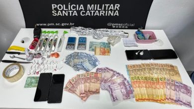 Casal é preso em flagrante por tráfico de drogas após monitoramento da PM em Rio do Sul