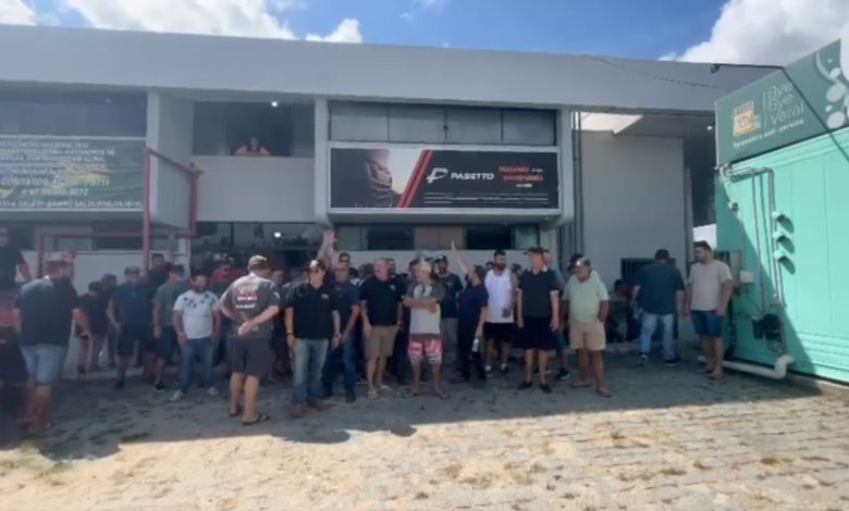 Alta do diesel leva caminhoneiros de Itajaí e região a aderirem greve nacional