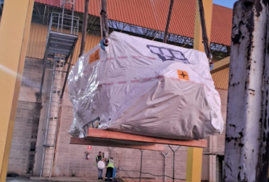 Empresa de SC realiza transporte histórico de carga aérea para produção de combustível de foguetes nos EUA