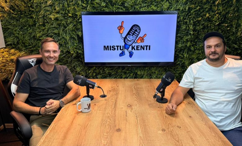 Vereador Flávio Ribeiro revela pré-candidatura a deputado federal durante participação no podcast Mistukenti