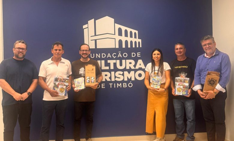 Timbó vira referência em cicloturismo e recebe visita técnica de cidade do Paraná