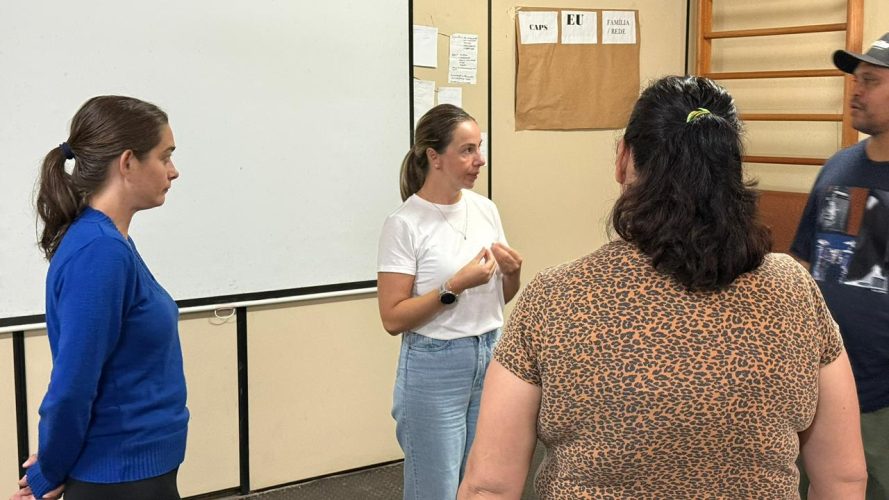 Pesquisa de doutorado em Timbó analisa efeitos da dança circular na saúde mental de pacientes do CAPS