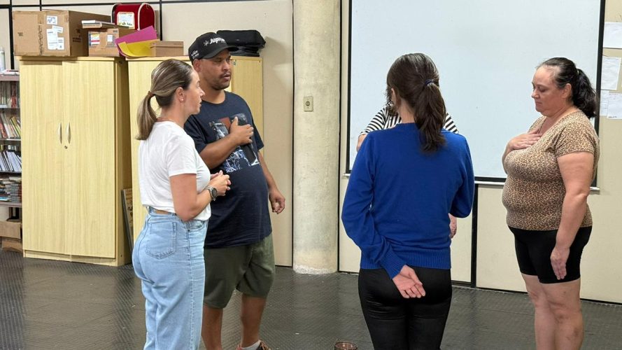 Pesquisa de doutorado em Timbó analisa efeitos da dança circular na saúde mental de pacientes do CAPS