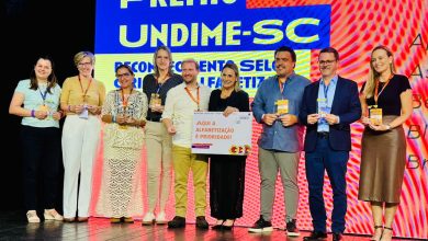 Indaial conquista pela primeira vez o Selo Ouro de Alfabetização e se destaca na educação em SC