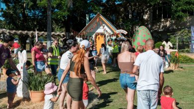 Páscoa em Indaial reúne famílias e distribui 700 ovinhos em programação especial na Praça da Prefeitura