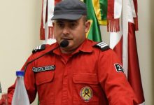 Mudança histórica no comando do Corpo de Bombeiros Voluntários de Indaial surpreende população. Foto: Câmara de Vereadores de Indaial.