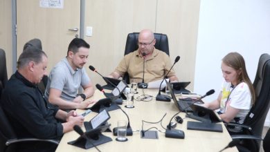 Câmara de Blumenau aprova projetos que transformam educação, transporte e proteção animal