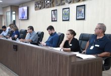 Câmara de Blumenau aprova mudança na Lei Orgânica e redefine prazos do orçamento municipal