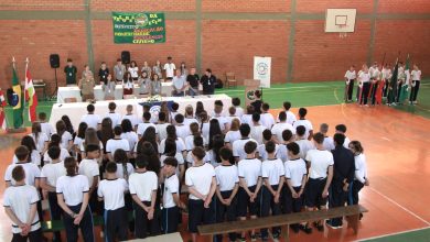 Câmara Mirim de Blumenau realiza primeira sessão itinerante de 2026 e aproxima estudantes do Legislativo