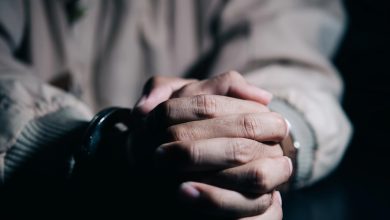 Homem com mandado de prisão por estupro é preso pela PM durante abordagem em Benedito Novo