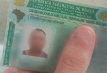 Carteira repleta de documentos é encontrada em supermercado de Timbó. Foto: Misturebas News.