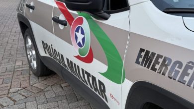 Operação contra o tráfico termina com disparo contra PM, fuga de suspeito e apreensão de cocaína em Blumenau