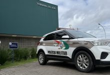 Dentro do Fórum: homem é surpreendido e preso após descoberta de mandado em aberto em Timbó