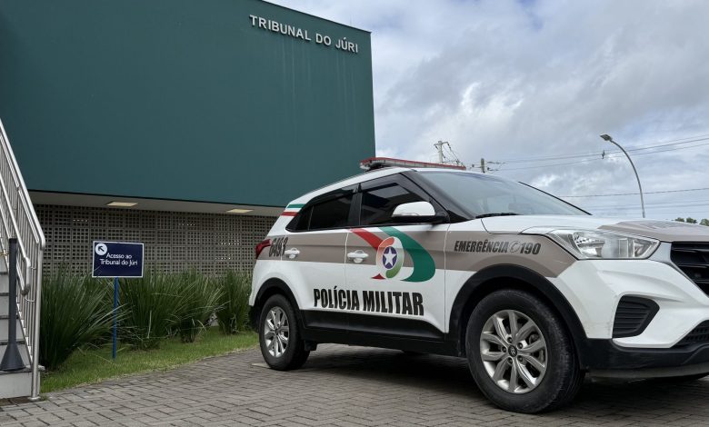 Dentro do Fórum: homem é surpreendido e preso após descoberta de mandado em aberto em Timbó