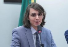 Deputado propõe fim de salário fixo para vereadores em cidades pequenas, com ajuda de custo por sessão