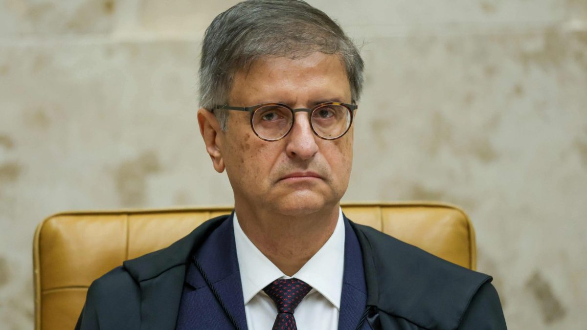 Relator da CPI do Crime Organizado pede indiciamento dos ministros Toffoli, Moraes e Mendes