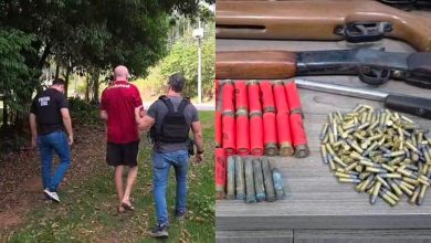 Idoso é preso após ameaçar policiais e manter armas e munições em casa em SC