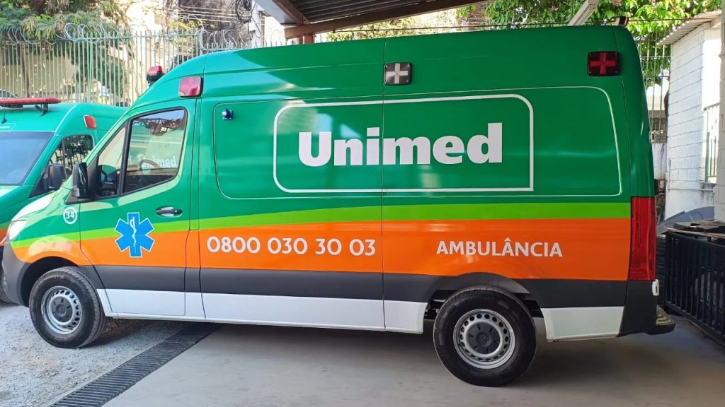 Tragédia em Blumenau deixa um morto e um ferido após colisão violenta. Foto: Unimed.