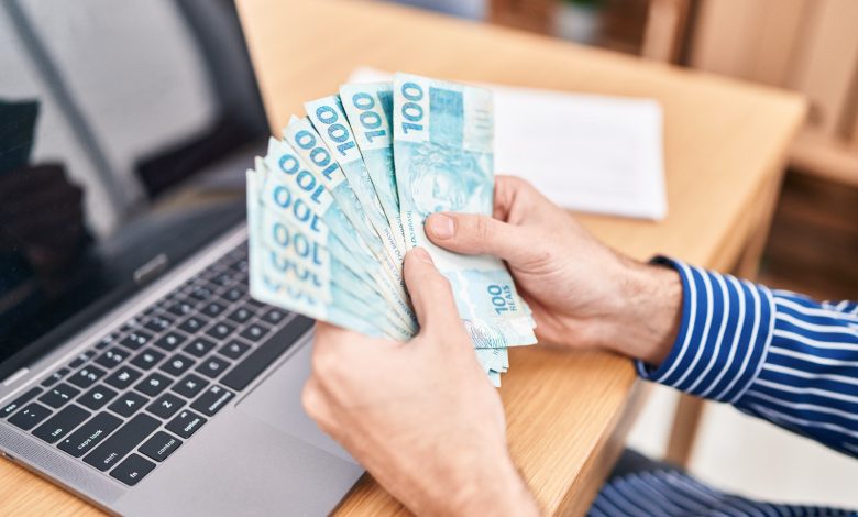 Moradora de Indaial conquista segundo prêmio da TriVale e apostador de Brusque leva R$ 500 mil para casa