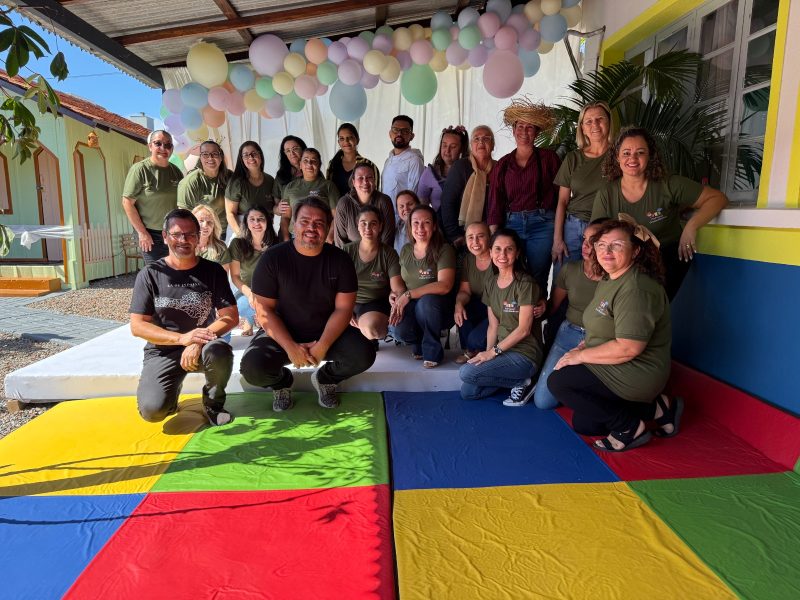 UEI Centro é reinaugurada em Indaial após reformas e reúne comunidade em cerimônia especial