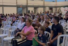 1ª Feira do Livro de Benedito Novo inicia com grande participação e celebra incentivo à leitura