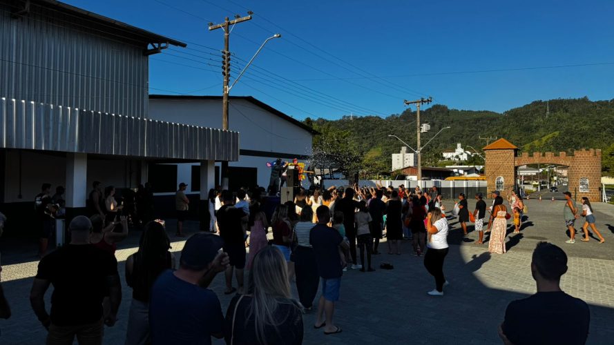 Rodeio celebra o grande sucesso da 1ª Vila das Letras após três dias encanto, cultura e diversão 