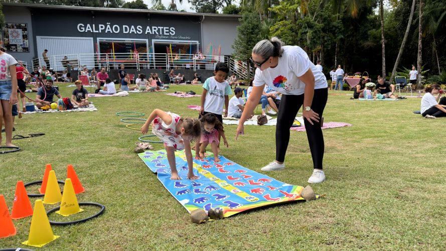 Piquenique da Inclusão encanta famílias e celebra as diferenças em mais uma edição de sucesso em Indaial