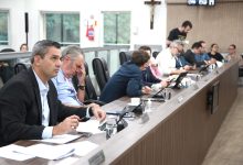 Menos tela, mais infância: Câmara aprova o ''Desconecta Blumenau'' para frear uso excessivo de celulares entre jovens