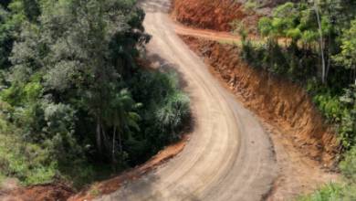 Estrada estratégica no interior de Benedito Novo recebe melhorias e ganha mais segurança para motoristas