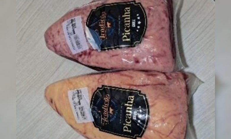 Homem é detido após tentar furtar picanha em supermercado de Timbó