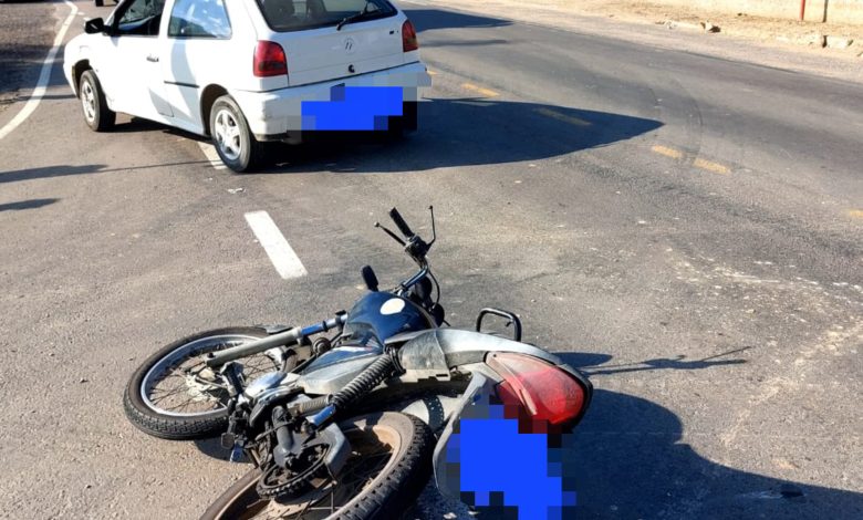 Motociclista fica gravemente ferido após colisão com carro na SC-110 em Rodeio