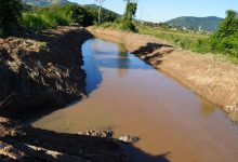 Rodeio inicia maior limpeza e desassoreamento de ribeirões da história do município para prevenir desastres naturais