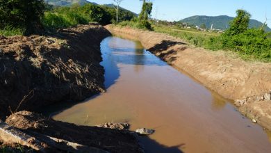 Rodeio inicia maior limpeza e desassoreamento de ribeirões da história do município para prevenir desastres naturais