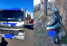 Motociclista fica ferida após colisão com caminhão em Rodeio