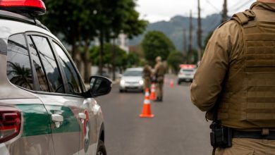 Polícia Militar atende 75 ocorrências e realiza quatro prisões durante ações em Timbó