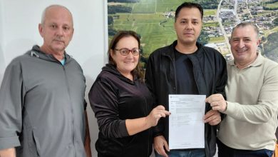 Vereadora garante mais R$ 150 mil para pavimentação de ruas em Rodeio