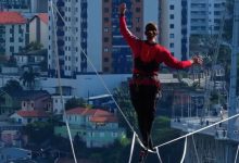 Brasileiro Rafael Bridi atravessa 605 metros em Florianópolis e conquista maior highline urbano da América Latina