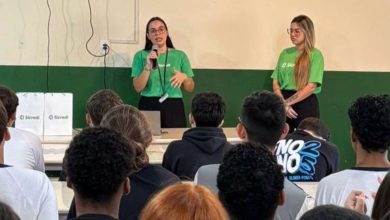 Sicredi leva educação financeira às escolas com ações para crianças e adolescentes em diversas regiões do Brasil