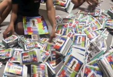 Mãe compra R$ 14 mil em figurinhas para ajudar filho e sobrinhos a completarem álbum da Copa do Mundo 2026