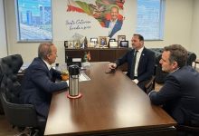 Prefeito Flávio Buzzi cumpre agenda em Brasília e trata de investimentos e infraestrutura esportiva para Timbó