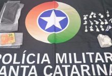 Abordagem veicular termina com apreensão de cocaína e prisão por tráfico de drogas em Pomerode