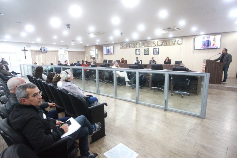 Câmara de Blumenau dá novo passo na municipalização do SESI e cria comissão especial