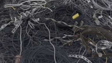 Rio do Sul reage ao caos nos postes e remove 120 kg de cabos irregulares