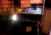 Acidente na BR-470: caminhonete perde o controle e atinge poste em Apiúna
